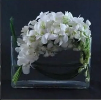 Modern arrangement, style 3