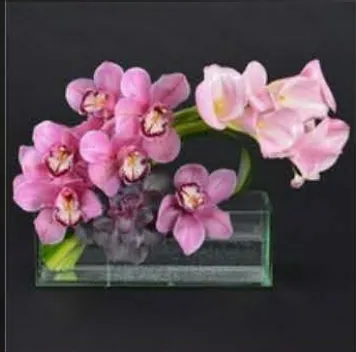 Modern arrangement, style 3