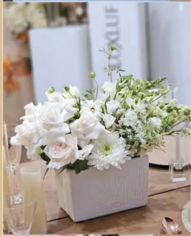 Seasonal arrangement
